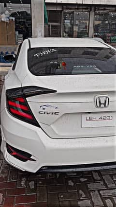 Honda Civic Oriel 2017