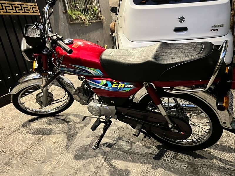 Honda CD 70 2024 1