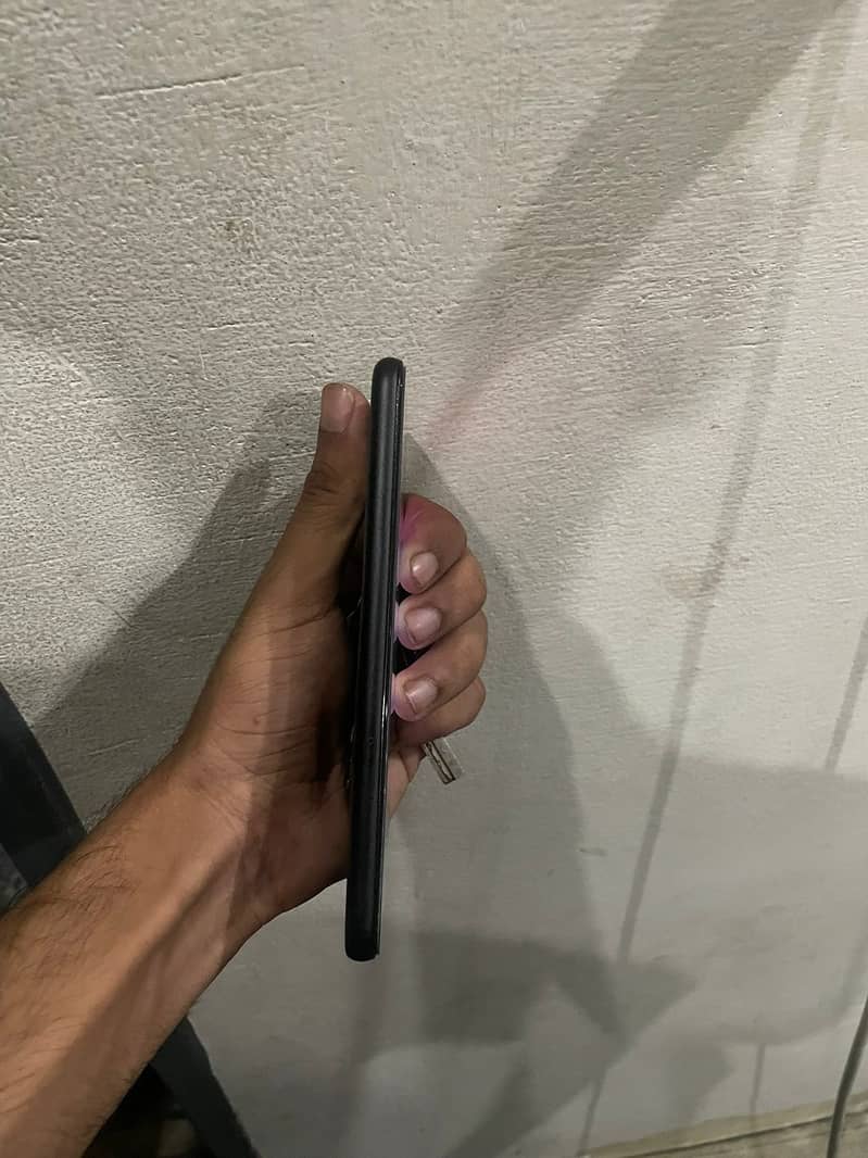 Google pixel 4a5g 6