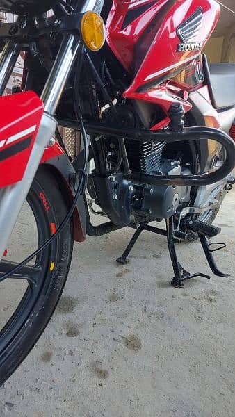 Honda cb150f 2