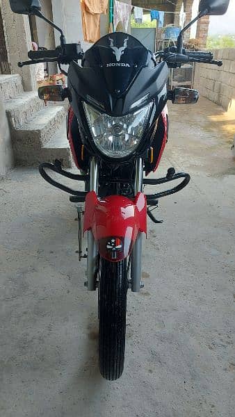 Honda cb150f 7