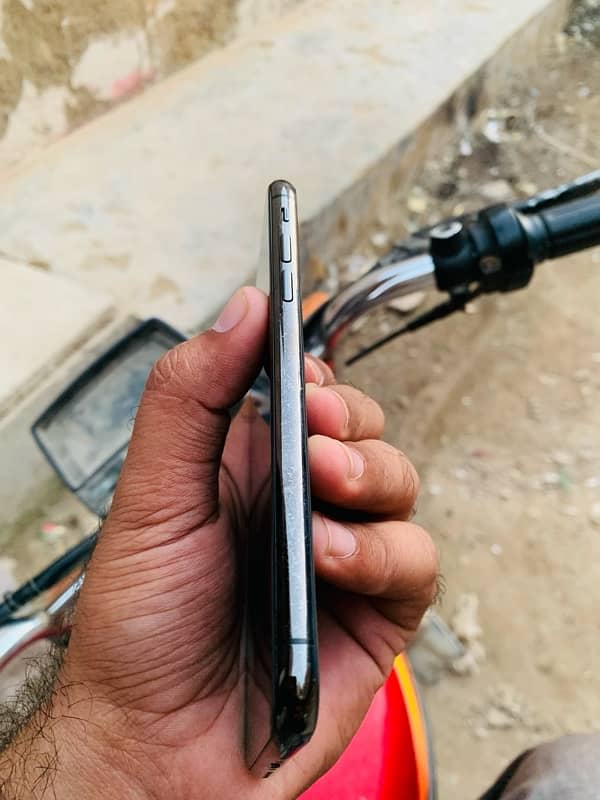 Iphone X PTA approved 4