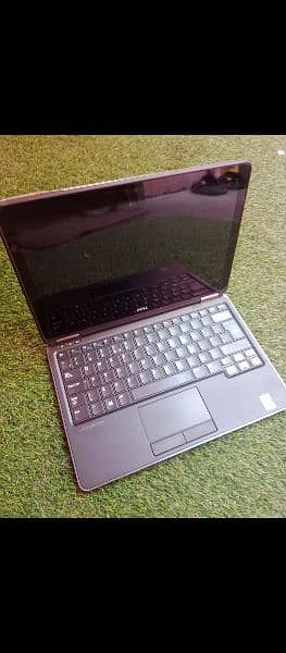 Dell Latitude E7240 3