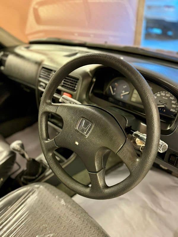 Honda Civic EXi 2001 3