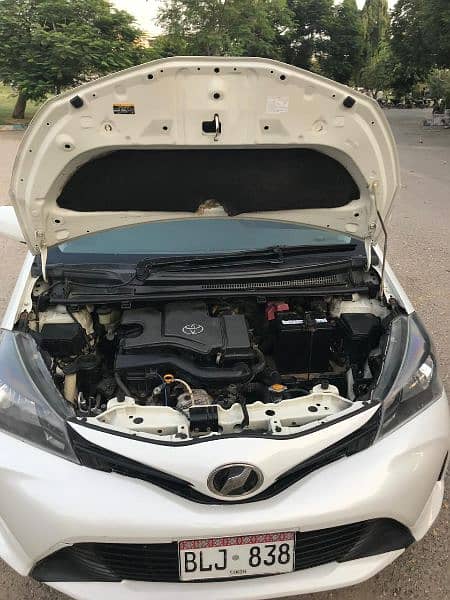 Toyota Vitz 2014 13