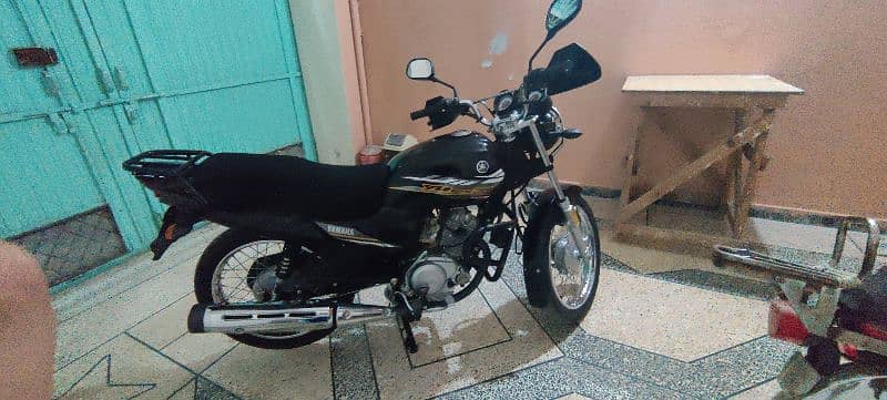 Yamaha YB125Z 4