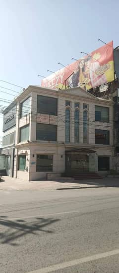 corner building for rent in johar town near ucp university corner building for rent near all hotels and restaurant and banks