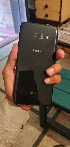 LG G8X Thinq 6G B128 GB 5