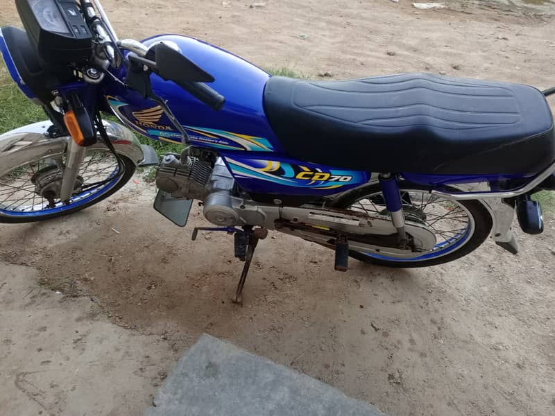 Honda CD 70 2024 7