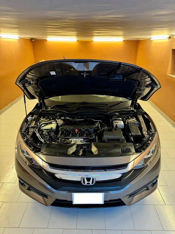 Honda Civic Oriel 2018 11