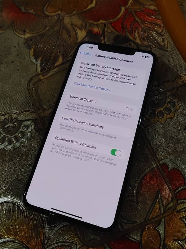 Iphone Xs Max (white) 64 Gb Non - Pta (jv) for sale urgent 4