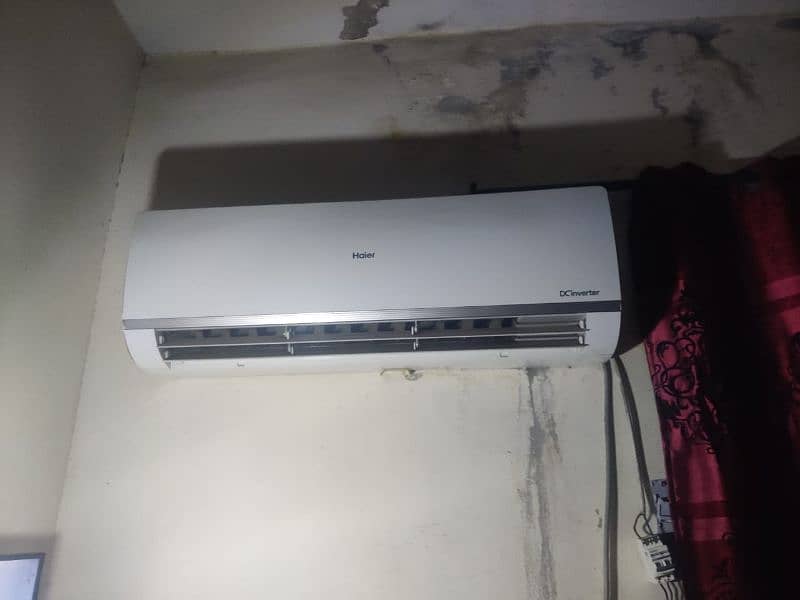 Hair 1.5ton  Ac inverter  fully working condition 0