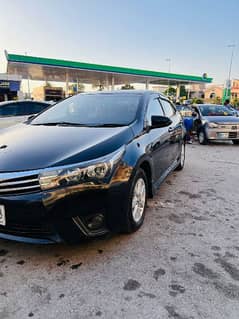 Toyota Corolla Altis grande 2014