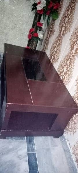 Center table Height 45 inch and Weight 23 inch space not  available 2