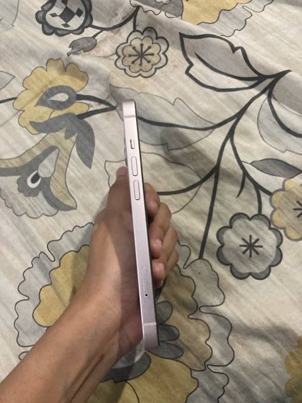 iphone 13 128 gb non pta pink with cover 3