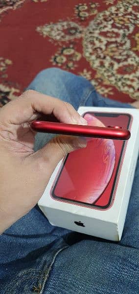 iphone xr 128gb pta approved 4