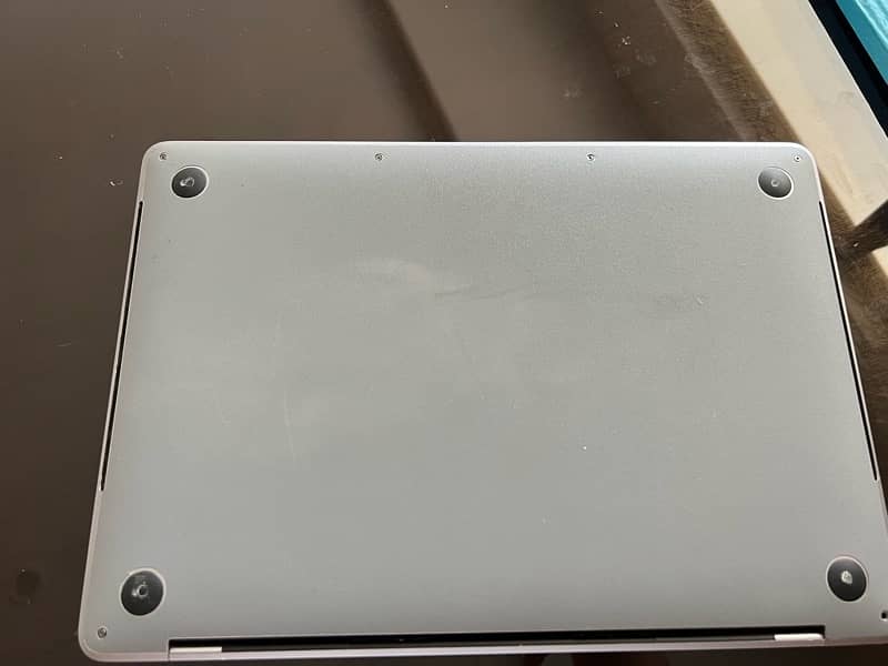 Apple Mackbook Pro 2019 (For Parts Not Working) 4