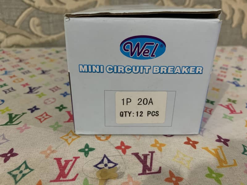 Circuit breaker set 3