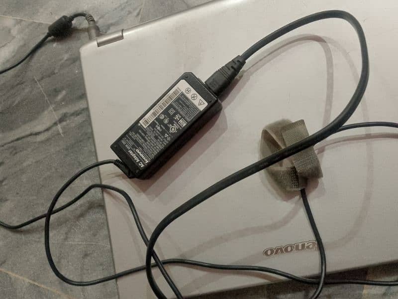 Lenovo C200 model ha with original charger 4