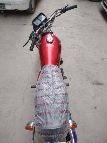 honda 125 2017 multan num seald engin same condition 2