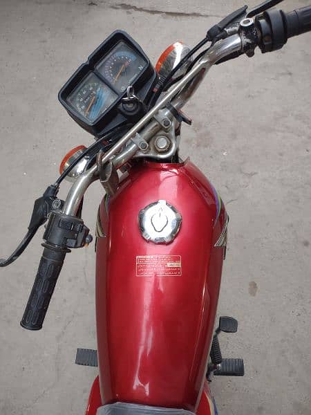 honda 125 2017 multan num seald engin same condition 10