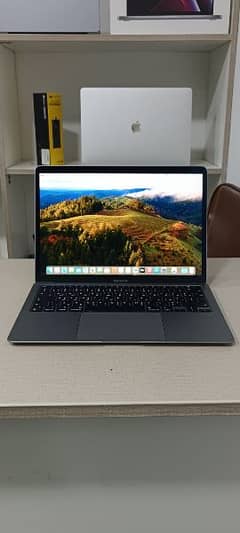 Apple MacBook Air M1 2020 13" Like new condition