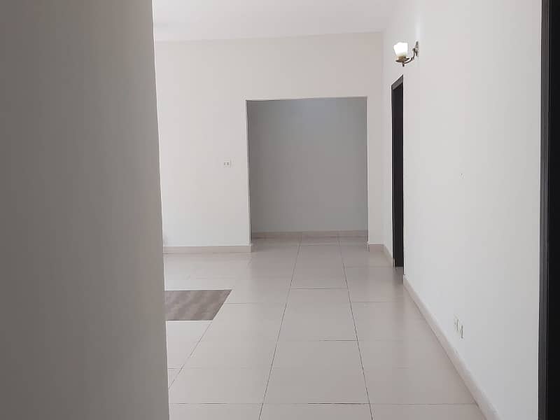 10 Marla Flat for Rent in Askari 11 Lahore 31