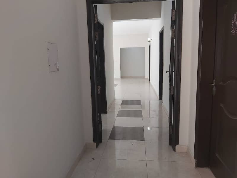 10 Marla Flat for Rent in Askari 11 Lahore 36