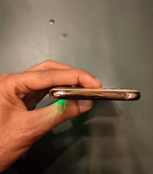 Iphone 11 pro max 64gb non pta BH 78 Exchange possible 5