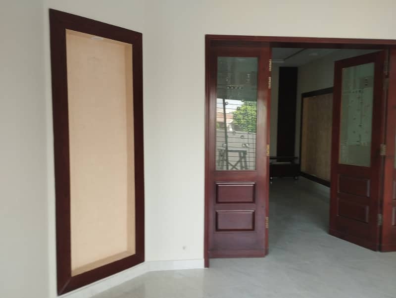 10 marla full house for Rent IN BAHRIA ORCHRAD gas available 21