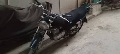 Suzuki GS 150