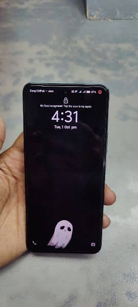 vivo y28 diba charger sb kuch sath ha . . . 2 maah chalya hy 5