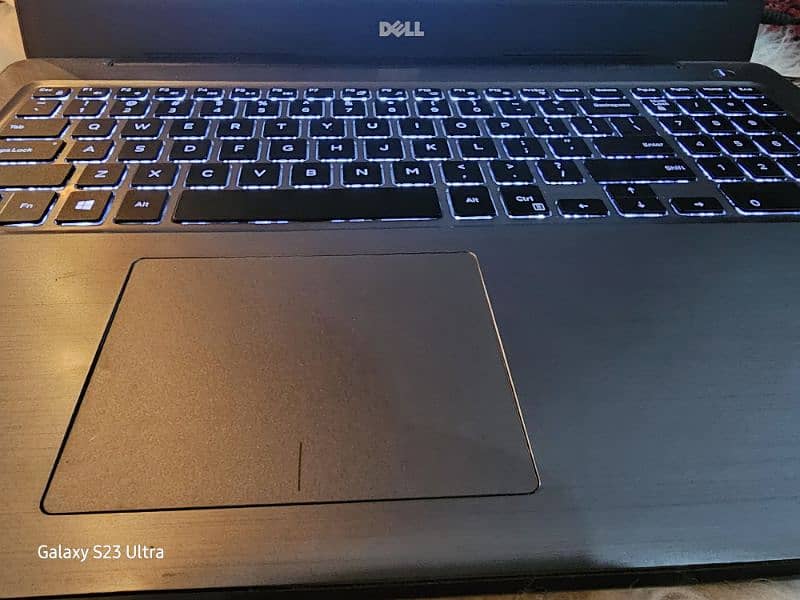 Urgent Seller: Dell Inspiron Core I7-7500U 1