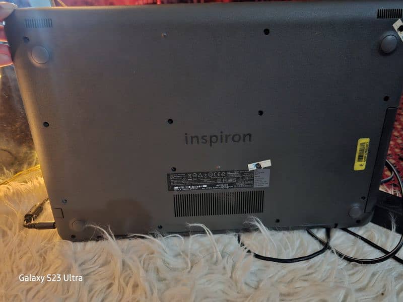 Urgent Seller: Dell Inspiron Core I7-7500U 4