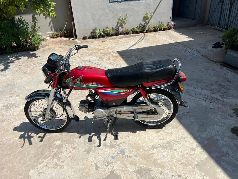 Honda 70cc for sale = 03191109507whatsapp 0