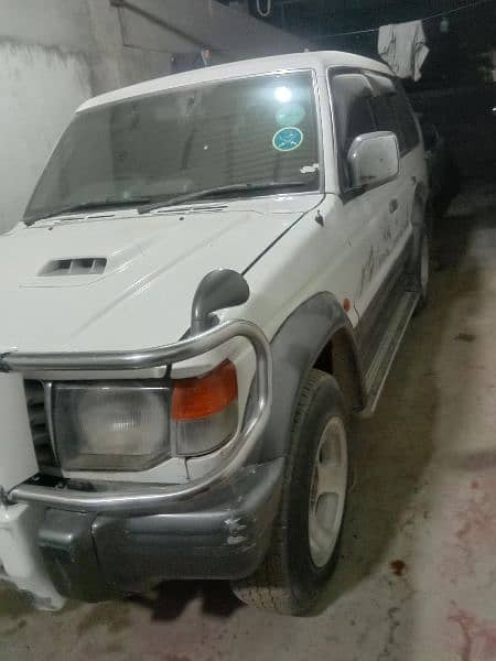 Mitsubishi Pajero 1985 1