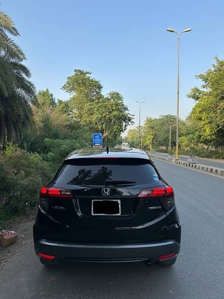 Honda Vezel X honda Sensing 1