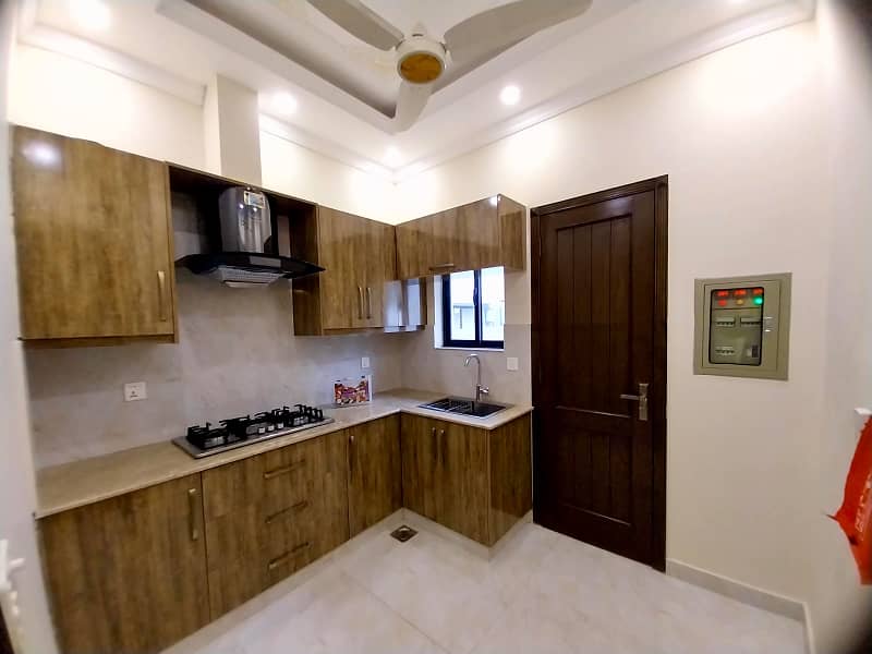 Spanish 5 Marla Pair House in DHA 9 Town For Sale 5