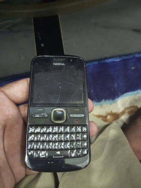 E5 nokia old is gold no any problem 1