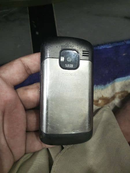 E5 nokia old is gold no any problem 2