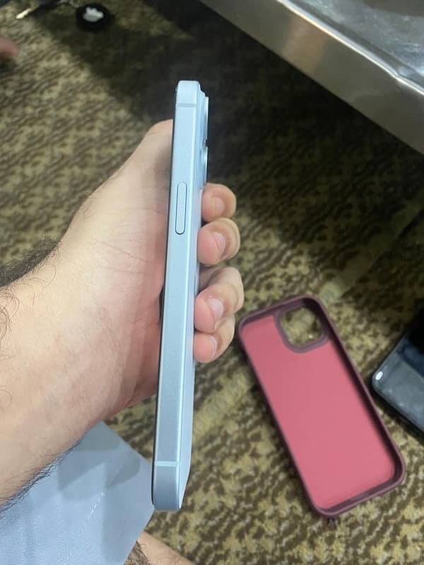 iphone 15(128gb) 6