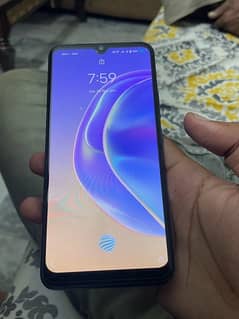 Vivo V21e 8/128 with dabba charger orignal Charger 33W