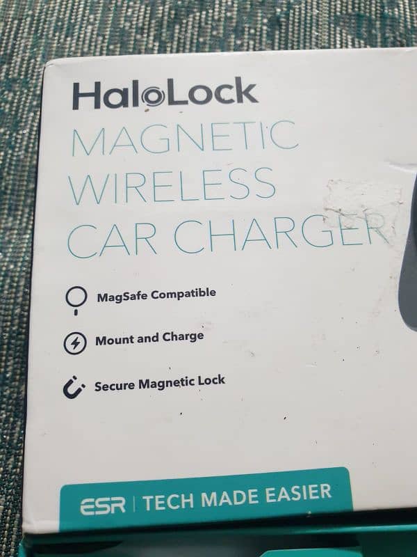 HaloLock Magnetic Car charger 2