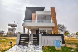 5 MArla Modern Look Dha 9 Town House For Sale