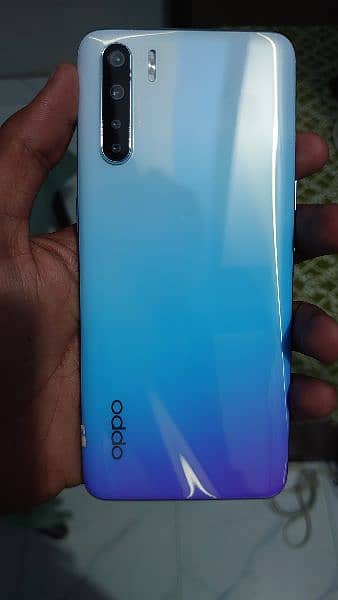 oppo f15 8/128 1