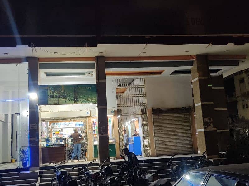 mobile shop for sale front facing prime location surjani. . . 7