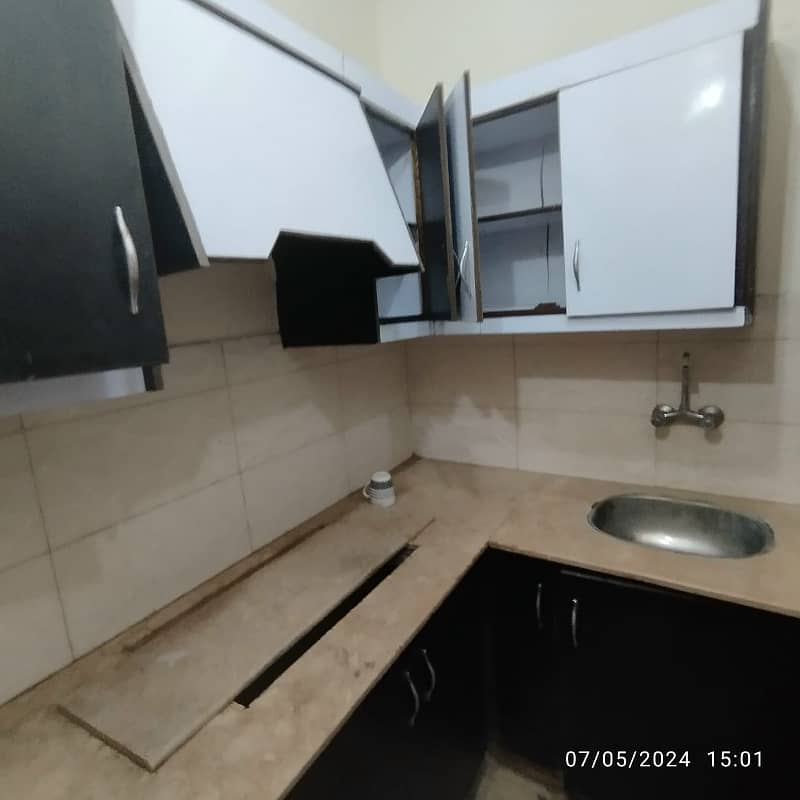 3rd Floor Flat For Rent Electricity Motor 12