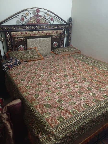 King size bed with 5seater sofa and matress 3