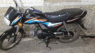 honda dream 2018 appled gari one hand urgent sell