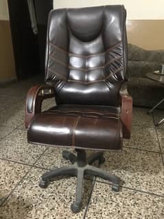 rolling office chair